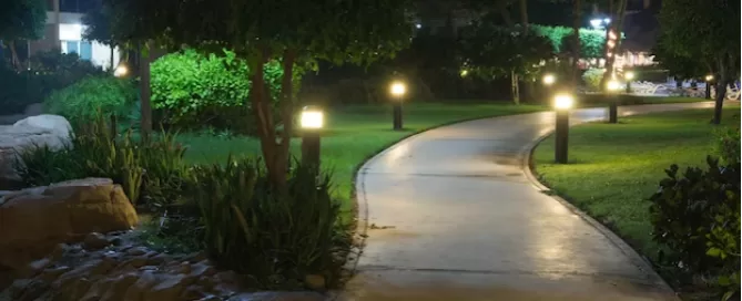 Commercial Pathway Lighting - Palmetto