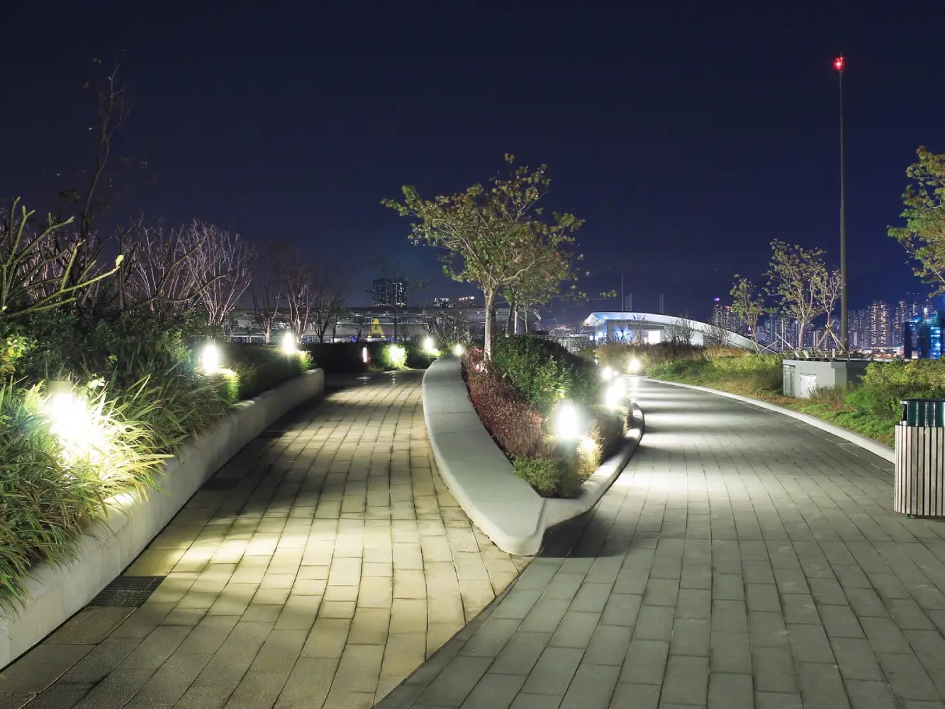 Commercial Landscape Lighting in Charlotte NC